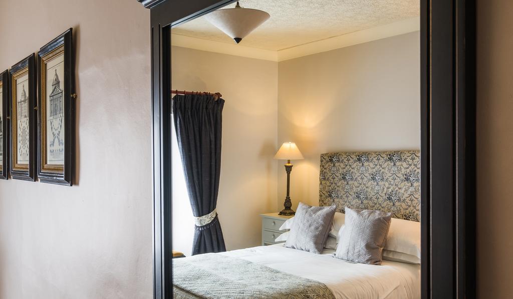 The West House Hotel Llantwit Major Buitenkant foto